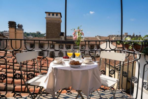 Terrace apt in Piazza Strozzi-center of Florence, Florence